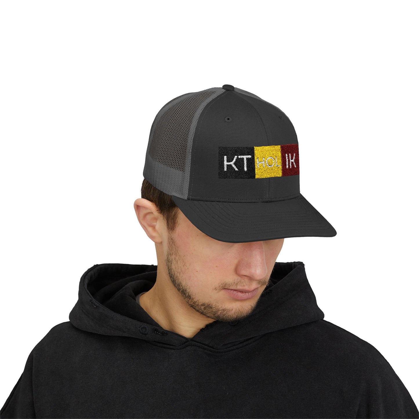 Stylish KT HOLIK Snapback Trucker Cap for Everyday Wear