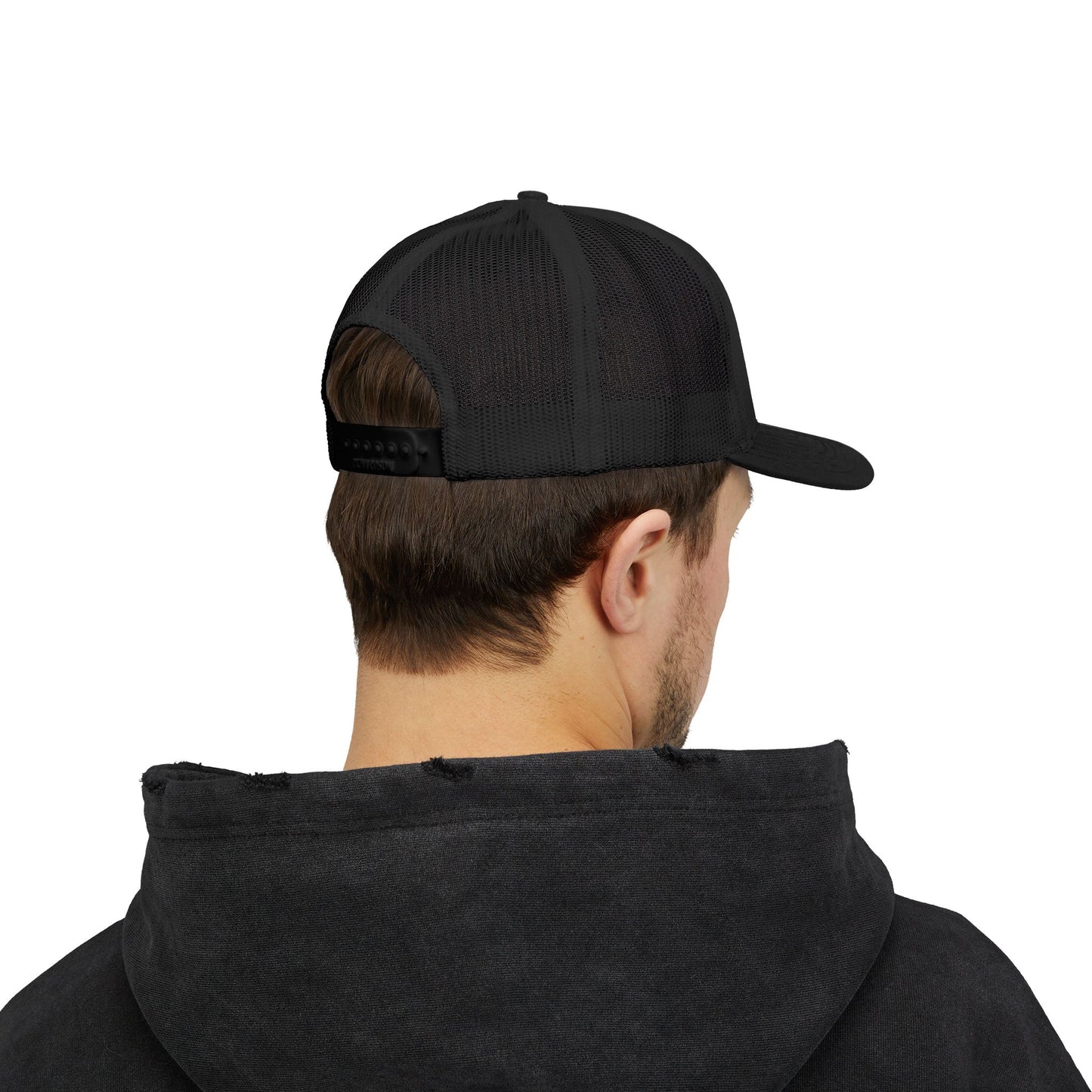 Stylish KT HOLIK Snapback Trucker Cap for Everyday Wear