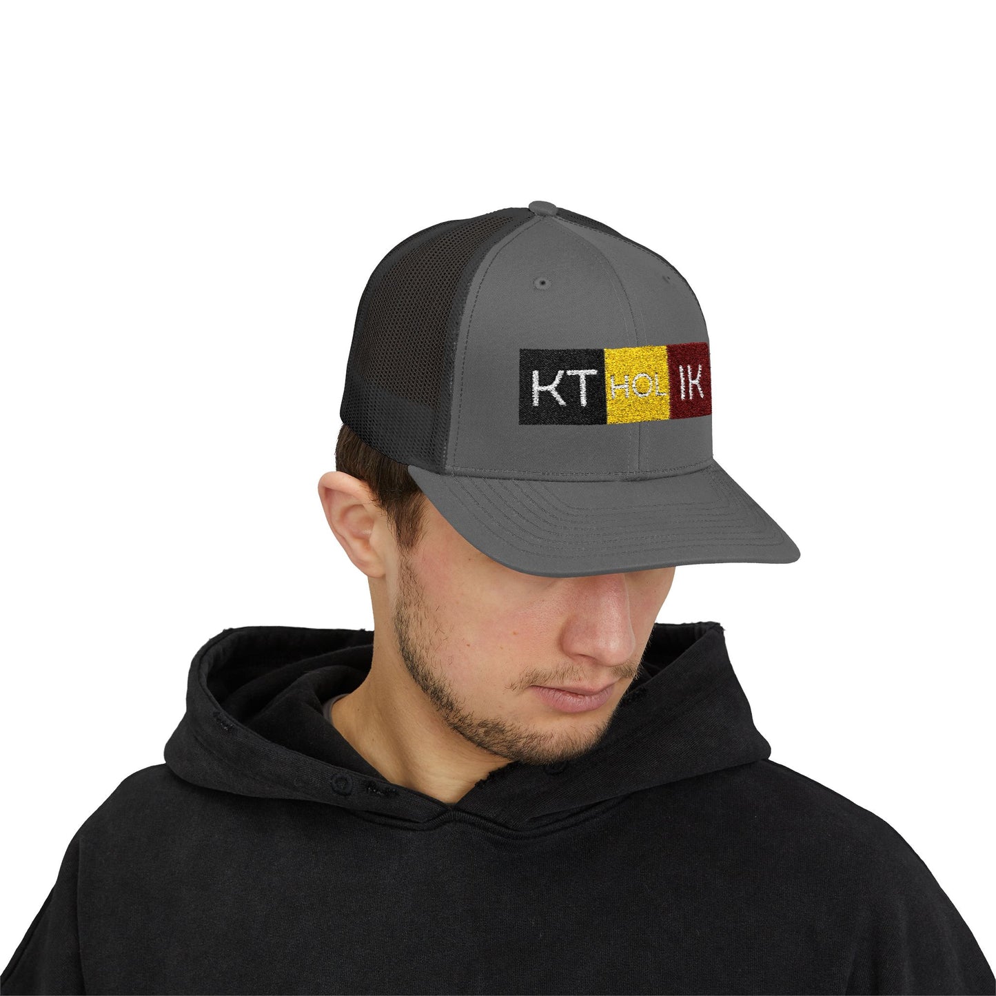 Stylish KT HOLIK Snapback Trucker Cap for Everyday Wear