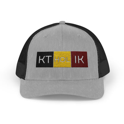 Stylish KT HOLIK Snapback Trucker Cap for Everyday Wear
