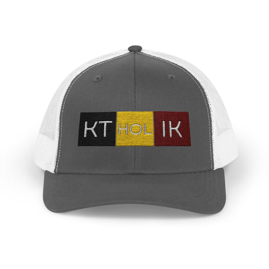Stylish KT HOLIK Snapback Trucker Cap for Everyday Wear