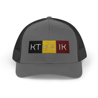 Stylish KT HOLIK Snapback Trucker Cap for Everyday Wear